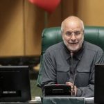قالیباف در روز خبرنگار «جریان آزاد اطلاعات» را دغدغه مجلس خواند/ اعلام آمادگی رییس پارلمان برای تصویب لوایح دولت در حمایت از رسانه‌ها و خبرنگاران