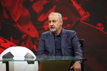 مدیرعامل پرسپولیس به خاطر کدام خریدها شعار “حیا کن رها کن” می شنود؟