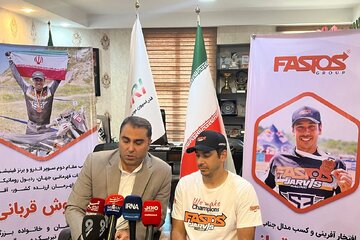 ملی‌پوش موتورسواری پس از درخشش در رومانی: به ما هم اندازه فوتبال توجه کنید!