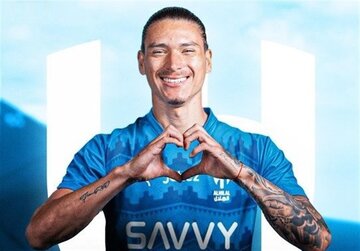 مهاجم لیورپول با الهلال به توافق رسید