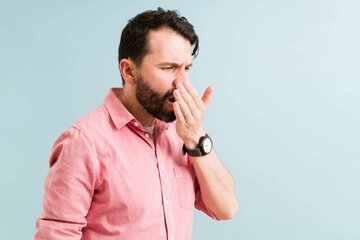 چگونه بوی بد دهان را درمان کنیم؟