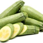 یک خوردنی کم‌کالری مفید برای رفع یبوست و کاهش نفخ