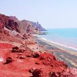 ۵ مقصد گردشگری در هفته‌های پایانی تابستان/ از  جزیره رنگ‌ها تا غول خروشان