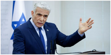 انتقاد تند لاپید از نتانیاهو/ او به تخریب برج‌ها بیشتر از آزادی گروگان‌ها اهمیت می‌دهد