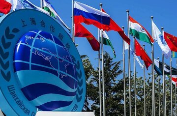 ثبت عکس یادگاری اجلاس سران شانگهای