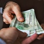 حق مسکن کارگران فریز شد/ جلسه شورای عالی کار چرا برگزار نمی‌شود؟