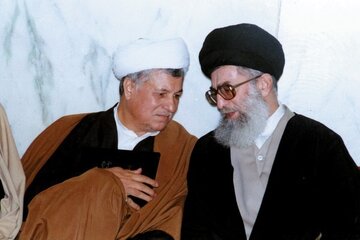 خاطرات هاشمی: رهبری به آقای خاتمی گفته‌اند قبل از توافق نهایی بر سر جزایر، به امارات سفر نکنند