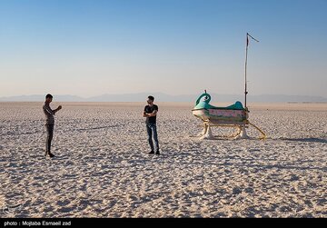 دریاچه ارومیه به طور کامل محو شد/ عکس