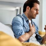 دمنوشی که برای گلو درد معجزه می‌کند