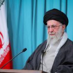 روزنامه همشهری: رهبری در برجام تحت فشار تصمیم نگرفتند/ در آن زمان منافع برجام بیش از زیانش بود
