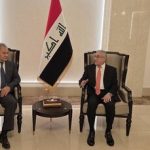 شویگو در دیدار با همتای عراقی: خاورمیانه در وضعیت بسیار سختی قرار دارد / پیشرفته‌ترین تسلیحات نظامی روسیه در اختیار عراق قرار می‌گیرد