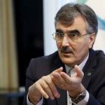 فرزین: امیدوارم از وضعیت نه جنگ، نه صلح خارج شده و به وضع عادی بازگردیم/ در تامین مالی و اقتصاد تنها هستیم