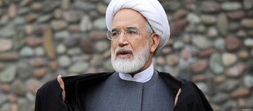 مهدی کروبی پس از ۱۵ سال در یک جلسه/ الیاس حضرتی هم حضور داشت +تصویر