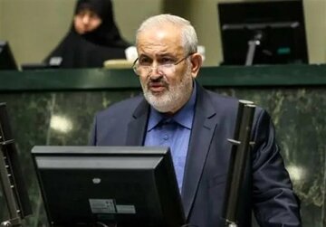 نماینده مجلس: استیضاح وزیر نیرو بعید است/ ریشه‌های مشکل ناترازی برق صرفاً به این وزیر و دولت برنمی‌گردد