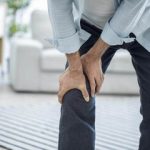 هر کیلو وزن اضافه چه بلایی سر زانوها می‌آورد