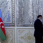 پس از چندین سال وقفه پروازهای باکو-تهران از سرگرفته شد/عکس