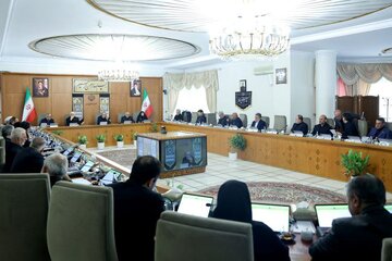 کوهکن: نبود معیارهای مشخص برای ارزیابی عملکرد موجب شده تا بیشتر سلیقه‌ای باشد/ جعفرزاده: وزرایی که نتوانستند  رضایتمندی ایجاد کنند کنار گذاشته شوند
