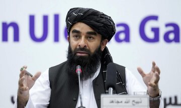 افغانستان: از ساعت ۰۵:۳۰ عصر آتش‌بس با پاکستان برقرار می‌شود