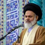 امام جمعه قم: هدف دشمن گسترش لاابالیگری و تغییر ارزشها است