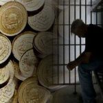 انتقاد از حذف مجازات حبس برای مهریه/ با این تصمیم، زنان را بی دفاع می کنید