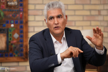 ببینید| آمار باورنکردنی از تعداد تراکنشهای روستایی/ چه تعداد روستایی از خدمات پست بانک استفاده میکنند؟
