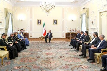 تقدیر پزشکیان از عمان به دلیل میزبانی مذاکرات ایران و آمریکا/ تهران و مسقط در فراز و نشیبهای منطقهای، همواره یاور یکدیگر بودهاند