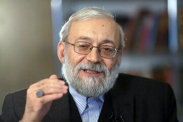 جواد لاریجانی: ان‌پی‌تی واقعا درپیتی است و به هیچ دردی نمی‌خورد/ به بهانه واهی ساخت بمب اتم دانشمندان هسته‌ای را ترور کردند