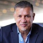 خواننده معروف برای علی دایی “خلیج فارس” خواند