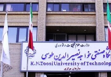 دانشجوی محروم از تحصیل دانشگاه خواجهنصیر از پایاننامهاش دفاع کرد