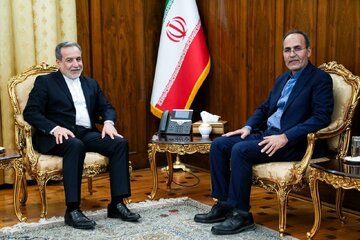 سفیر ایران در لیبی با عراقچی دیدار کرد