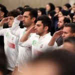 عکس| سلام نظامی ورزشکاران در دیدار با رهبر انقلاب