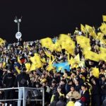 عکس| هوادار خوش لباس قزاق مقابل رئال‌مادرید
