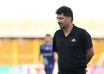 لیگ فوتبال ایران را سرکوب نکنید!