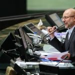 مرغ رییس مجلس یکپا ندارد؟ / وقتی گرانی مرغ به جناح سیاسی دولت مستقر پیوند میخورد