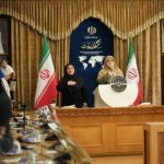 مهاجرانی: دولت تمهیدات لازم برای مقابله با مکانیسم ماشه را درنظر گرفته است/ دولت به‌خوبی متوجه تغییرات و نوسانات اقتصادی و تأثیر آن بر زندگی مردم است