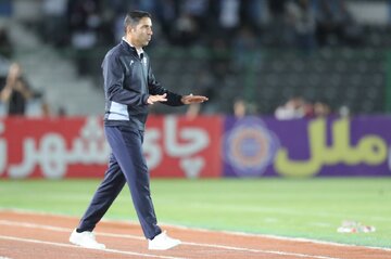 هاشمیان در رختکن به شاگردانش چه گفت؟/بیخیال شعارها!