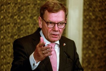 واده‌فول: تهران «تصمیم اشتباه مهمی» گرفته است؛ پیشنهاد ما پابرجاست