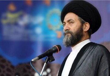 واکنش امام جمعه اردبیل به دعوت ایران برای شرکت در نشست شرم‌الشیخ/ این اقتدار بر ملت مقاوم ایران مبارک باد