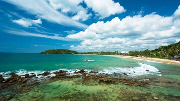 گوادلوپ دوباره تیتر اول شد؛ از جلسه سقوط پهلوی تا زمینلرزه امروز