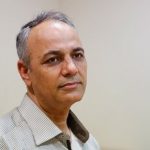 احساس شرمندگی زیدآبادی به خاطر تشویق جوانان به مهاجرت نکردن از کشور