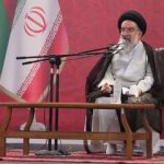 احمد خاتمی خطاب به طرفداران مذاکره با آمریکا: این ملت تسلیم نخواهد شد/ تهدید مقام معظم رهبری محاربه است و محاربه حکم اعدام دارد