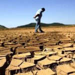 احمدی‌نژاد نتوانست یک وزارتخانه منتقل کند چه برسد تخلیه تهران/ خشک کردن دریاچه پریشان برای دلمه بادمجان تهرانی‌ها/راه حل بی‌آبی از زبان اسماعیل کهرم