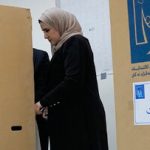 افزایش نرخ مشارکت در انتخابات عراق نسب به دوره قبل / چند درصد واجدین شرایط عراقی در انتخابات دیروز شرکت کردند؟