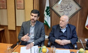 انتقادات عضو شورای شهر از پرداخت پول های هنگفت در فوتبال