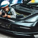 این خودرو فقط یک هدف دارد: عکاسی از پورشه!