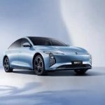 این خودروی برقی با ۱۴ دقیقه شارژ ۳۲۰ کیلومتر پیمایش میکند