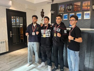 ببینید| کولاک پسران ایران در کیک بوکسینگ آذربایجان/ طلای دنیا برگردن پارسا واحدی