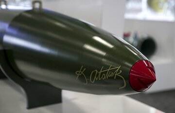 بمبی یک رده پائین‌تر از سلاح هسته‌ای که فولاد، بتن و استخوان را ذوب می‌کند!