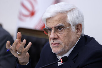 تأکید جدی عارف بر تقویت زیرساخت های دیجیتال در کشور؛ آینده ایران در گرو اقتصاد دیجیتال است/ رشد ۸ درصدی نیازمند سرمایه‌گذاری گسترده است