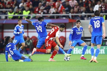 تمجید رسانه یونانی از مهدی طارمی؛ او «لوکس» است